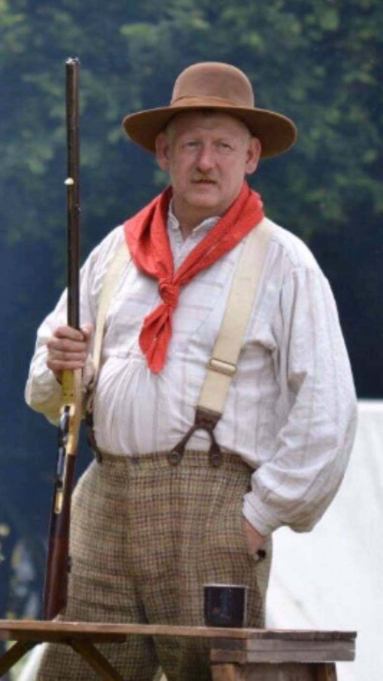 Mark Ward (AKA Charlie Waite.)