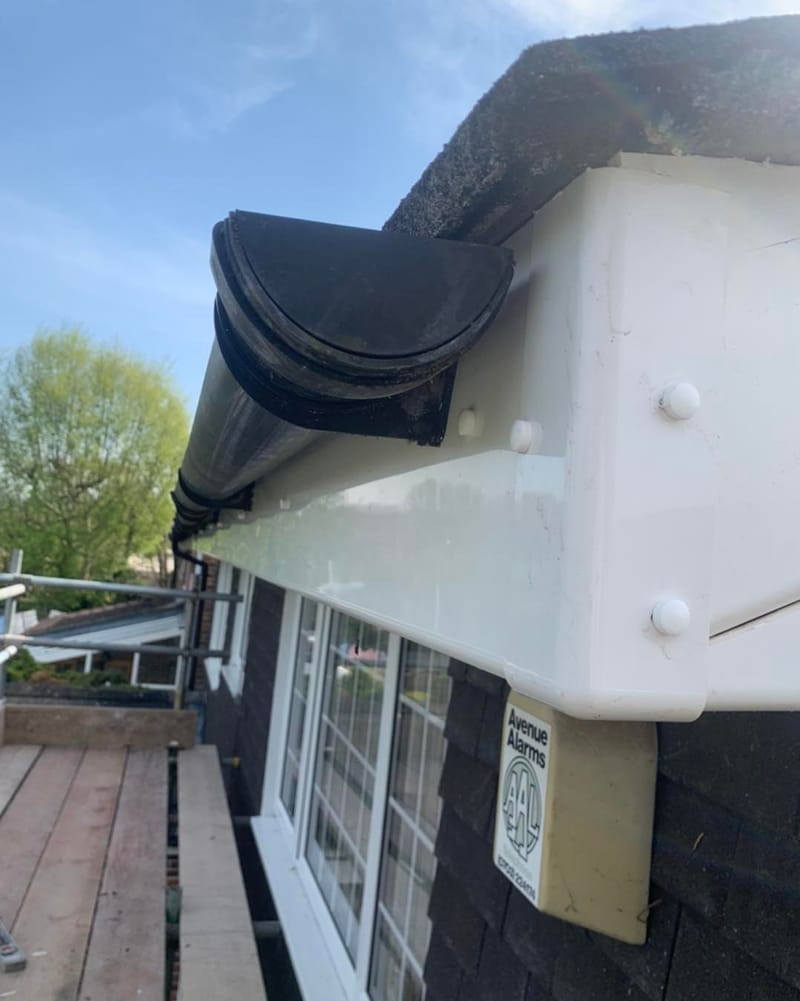 GUTTERING & FASCIAS