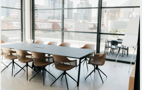 Réserver salle de conférence lumineuse de 100m2 à Lyon Vaise