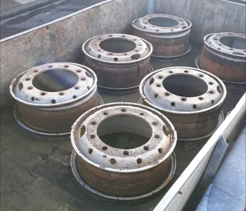 Rims (wheels) sent for sandblasting