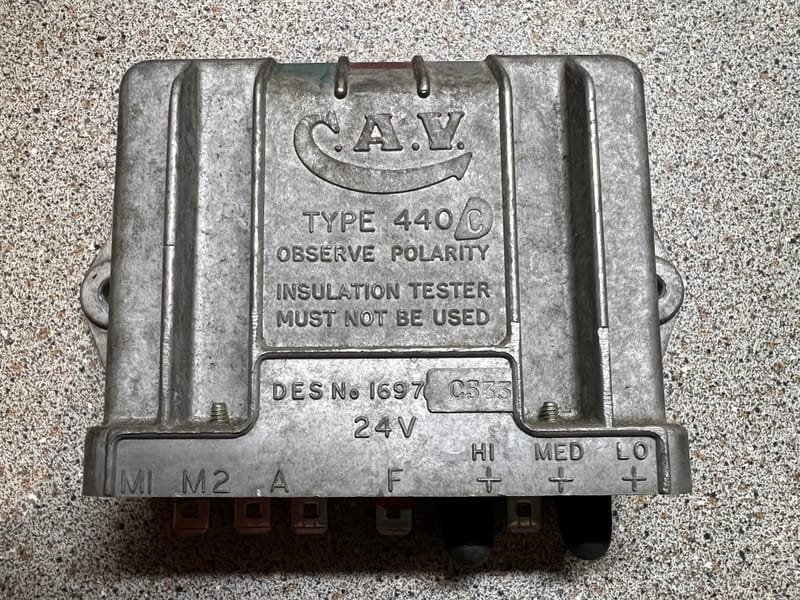 C.A.V Type 440C 24V regulator