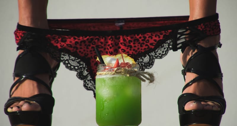 SEX WITH YOU - Absolut Vodka, Banana Liqueur, Midori, Malibu and Pineapple Juice