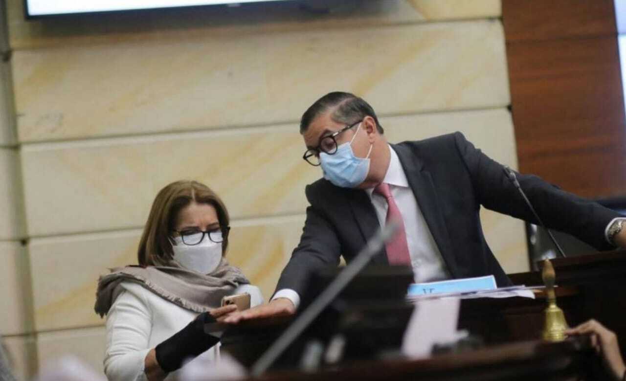 En una sola noche, el Senado y la Cámara de Representantes aprobaron la reforma a la Procuraduría