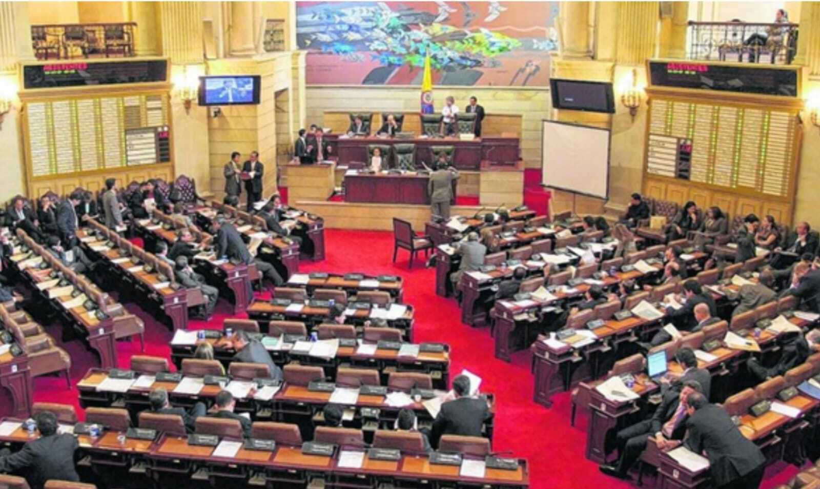 Víctimas del conflicto armado consiguen que la Corte apruebe las 16 curules de paz