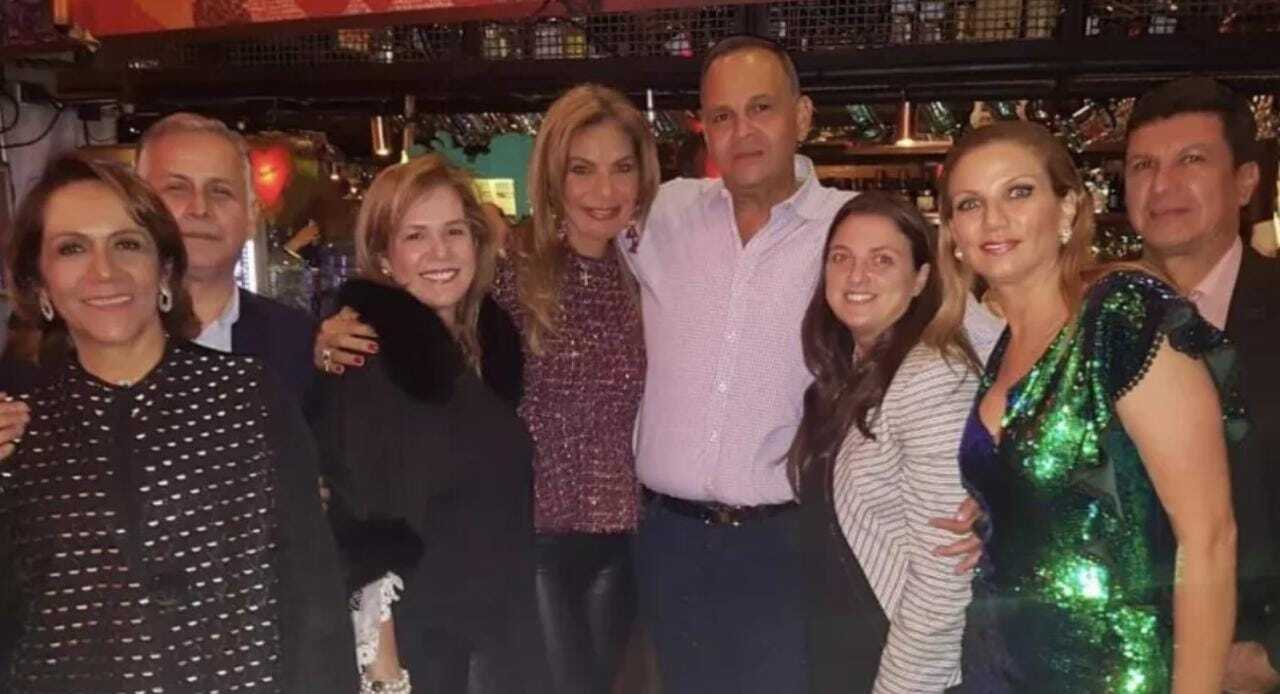 Fotografía de ministra TIC con el ganadero ‘Ñeñe’ Hernández no es un montaje, es real: Colombia Check