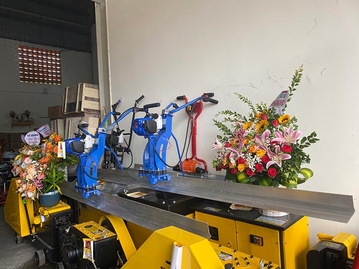 Máy đầm thước tại Đà Nẵng
