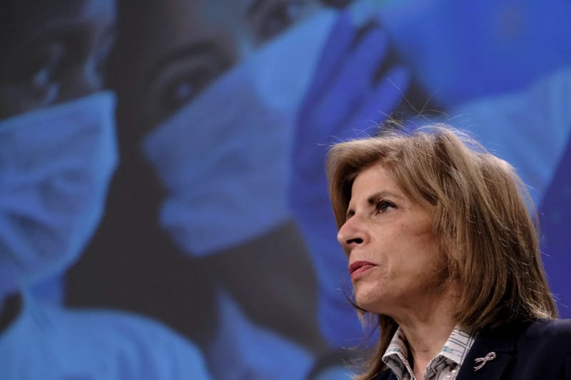 Stella Kyriakides egészségügyi biztos évek óta szoros üzleti kapcsolatot ápol azokkal a gyógyszeripari cégekkel, amelyekkel az EU szerződést között a koronavírus elleni vakcinák beszerzéséről – állítja a Feketén-fehéren blog.