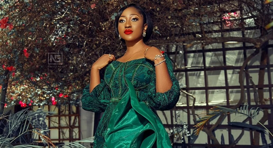 ANITA AKUFFO STOLE THE SPOTLIGHT IN THIS EMERALD  GREEN WEDDING GUEST OUTFIT