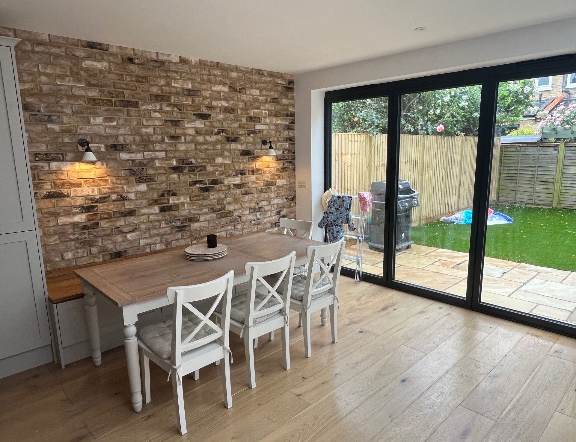 Brick slips feature wall in SW19 kitchen extension