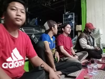 Pembentukan struktur keanggotaan karang taruna sub rw 04 di desa kedung waringin