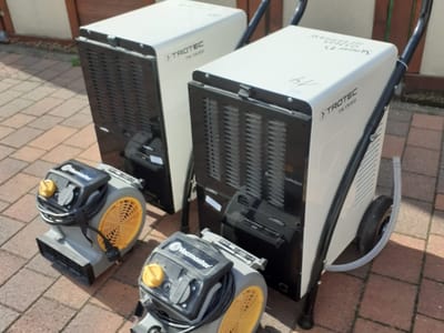 2 Stück Bautrockner mieten.  Aktionspreis nur 10,00€/Tag* image