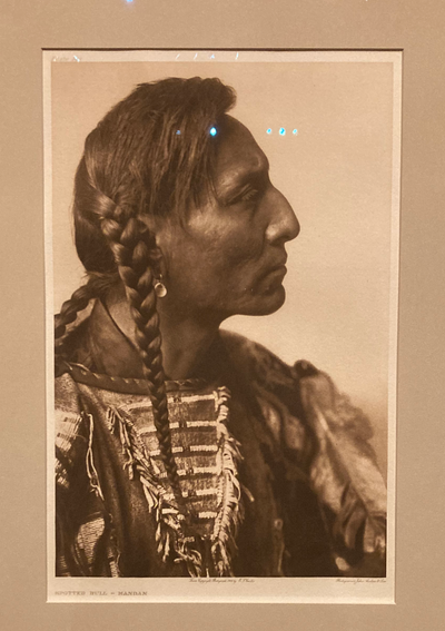 גם גברים בוכים -   סיפור מתהליך אישי בקליניקה