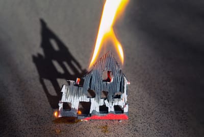 قراءة في كتاب/ تأمين خسارة الأرباح الناتجة عن الحريق : عرض موجز لمؤلفه/ منعم الخفاجي