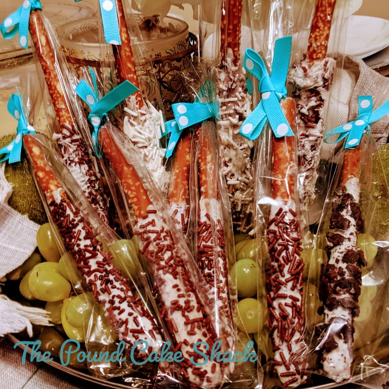 Chocolate Covered Pretzel Rods