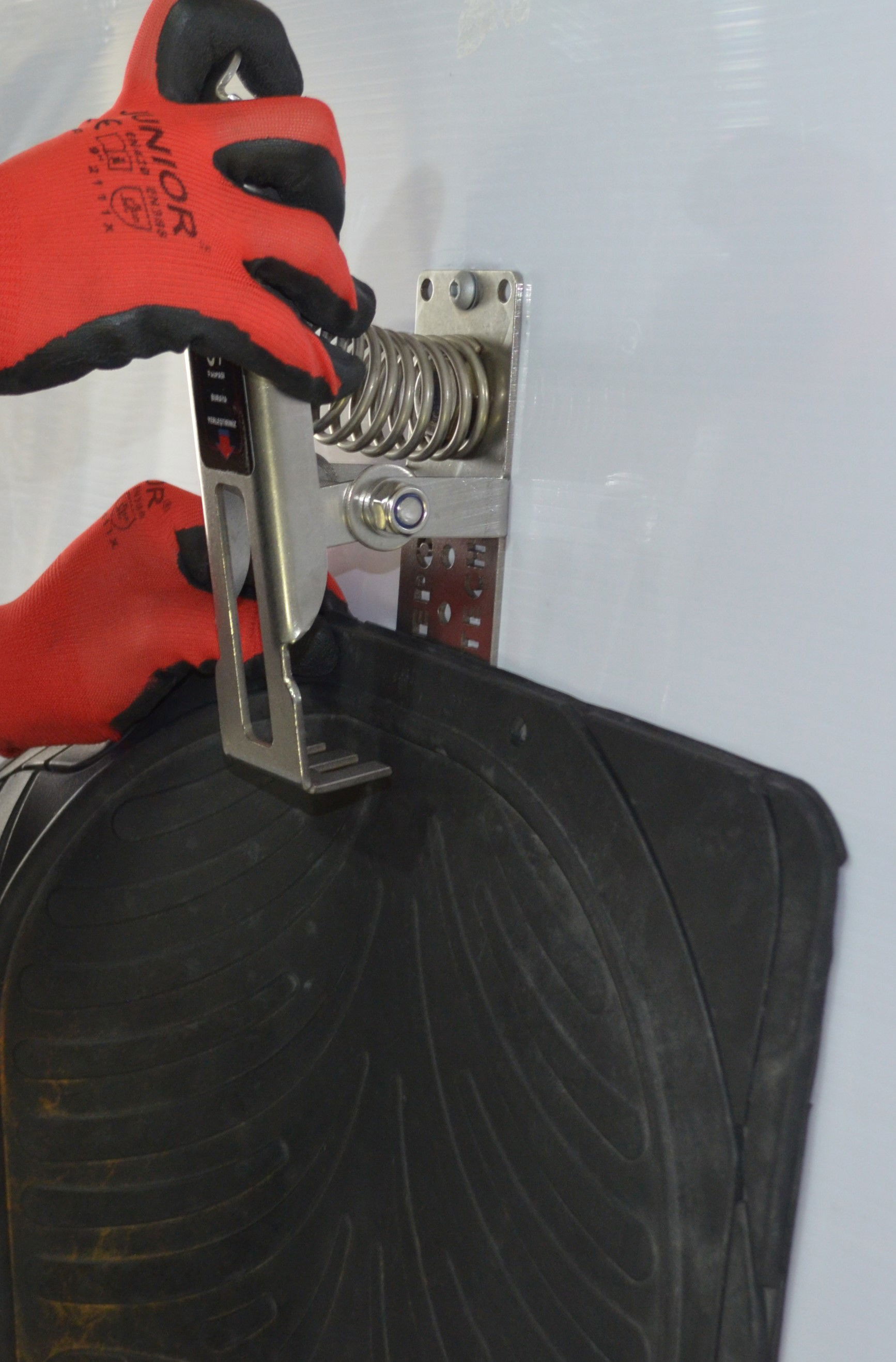 Paslanmaya karşı yüksek dayanım,kolay montaj ve pratik çözüm.