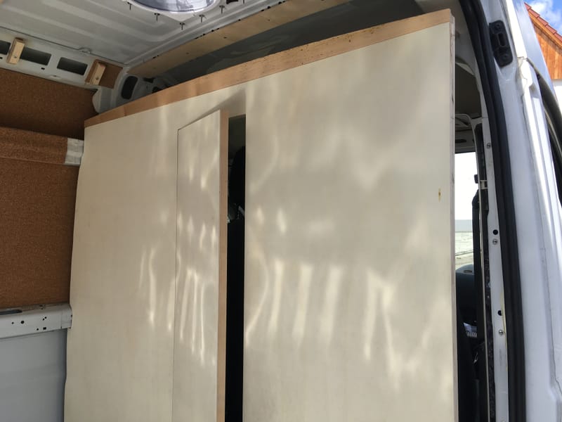 Puerta furgoneta // A door for a van