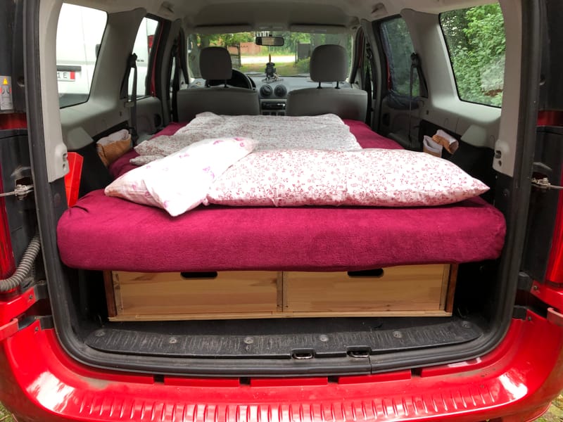 Mueble de un Dacia