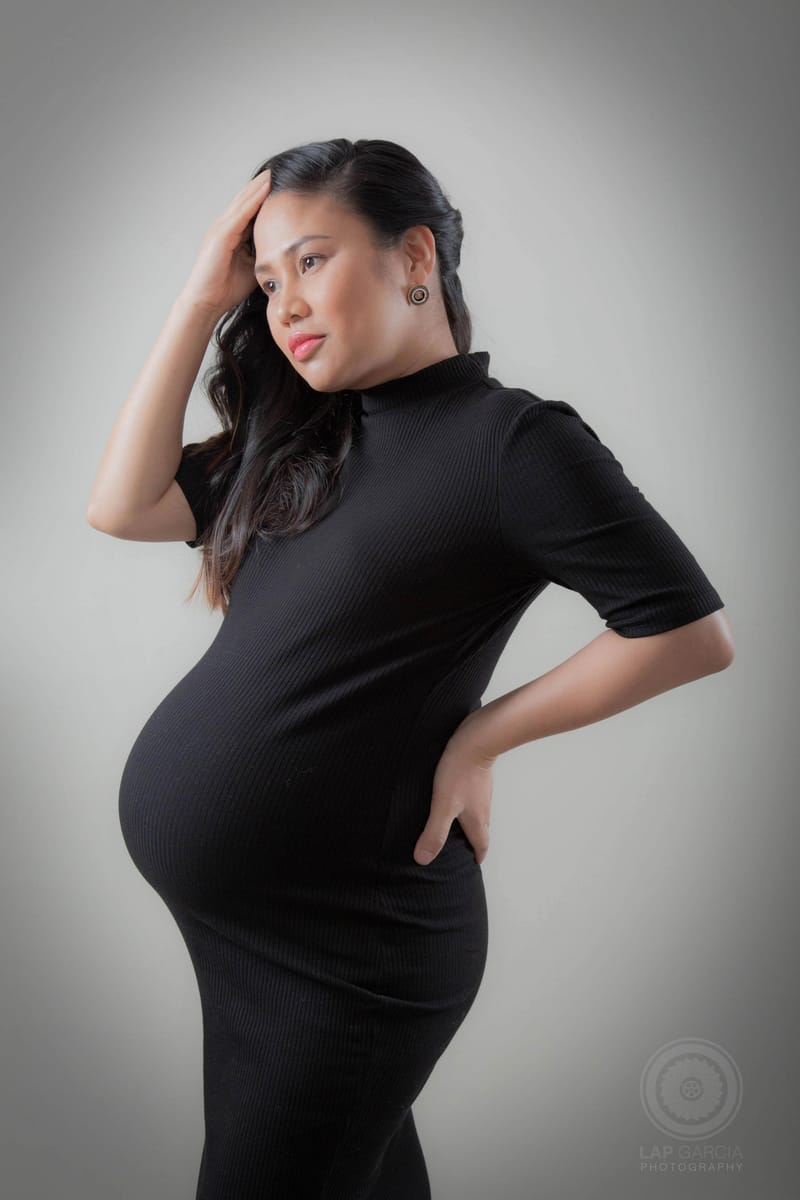 Maternity Shoot (Family)