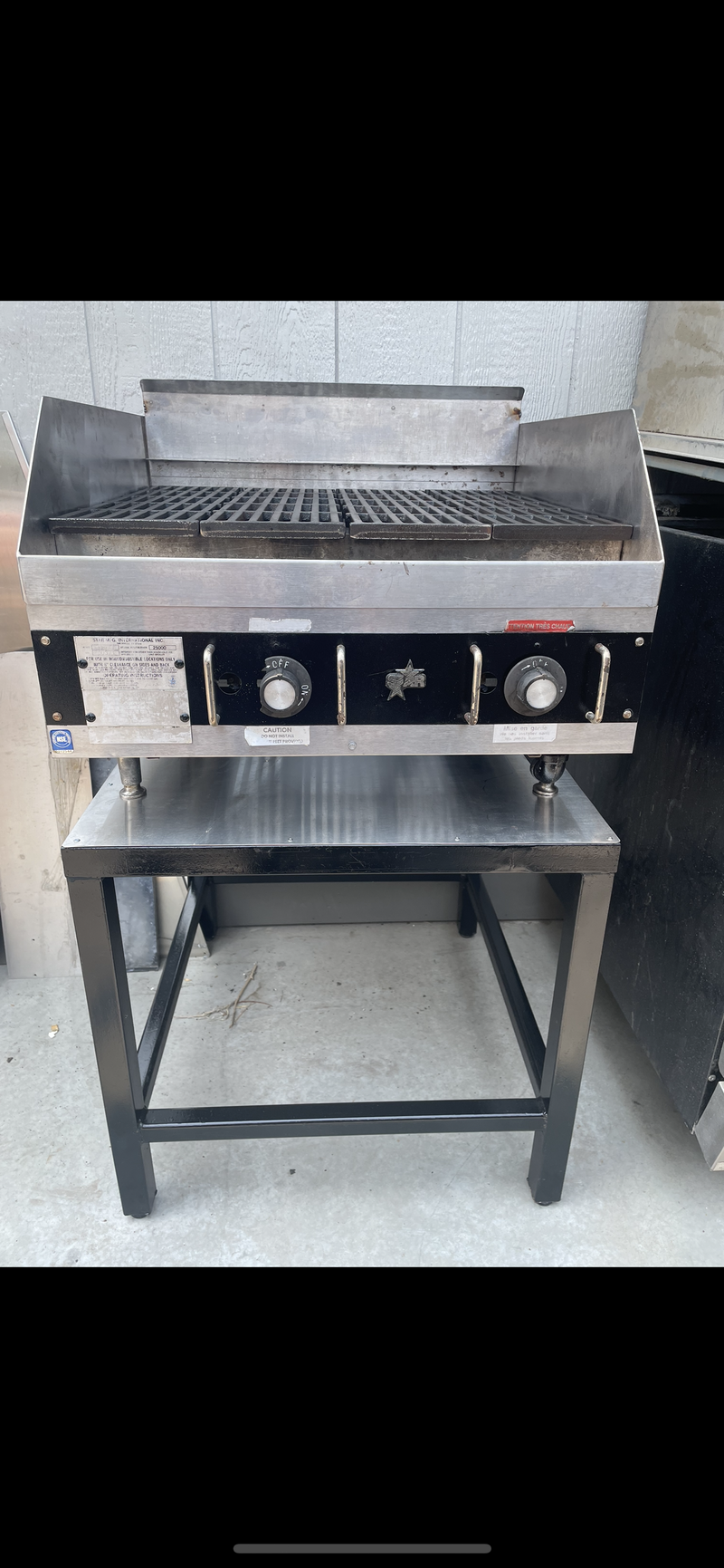 Gas Countertop Radiant Charbroiler