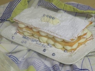 עוגת קרמשניט יפה וטעימה!!