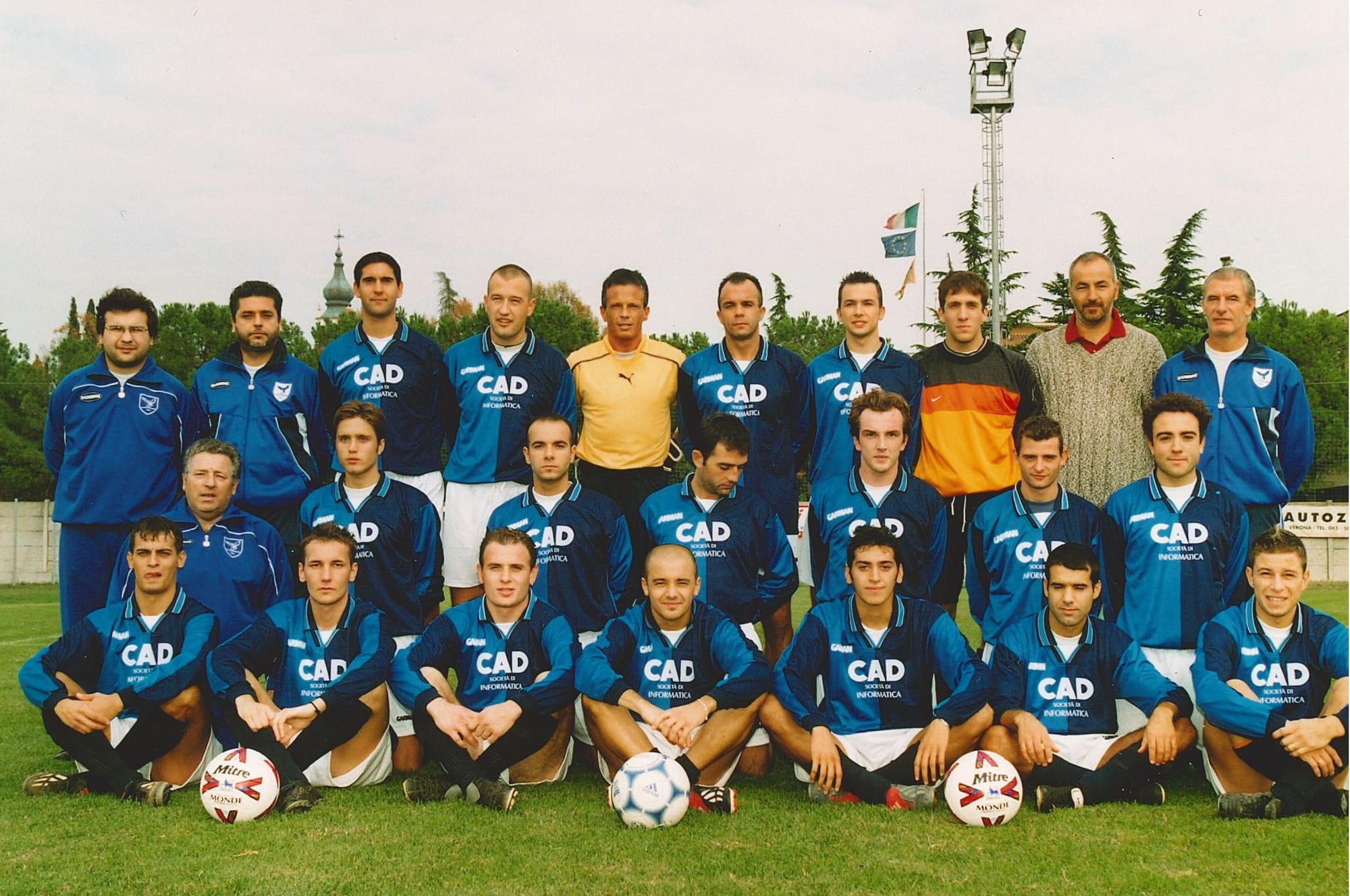 SECONDA CATEGORIA - STAGIONE 2003/04