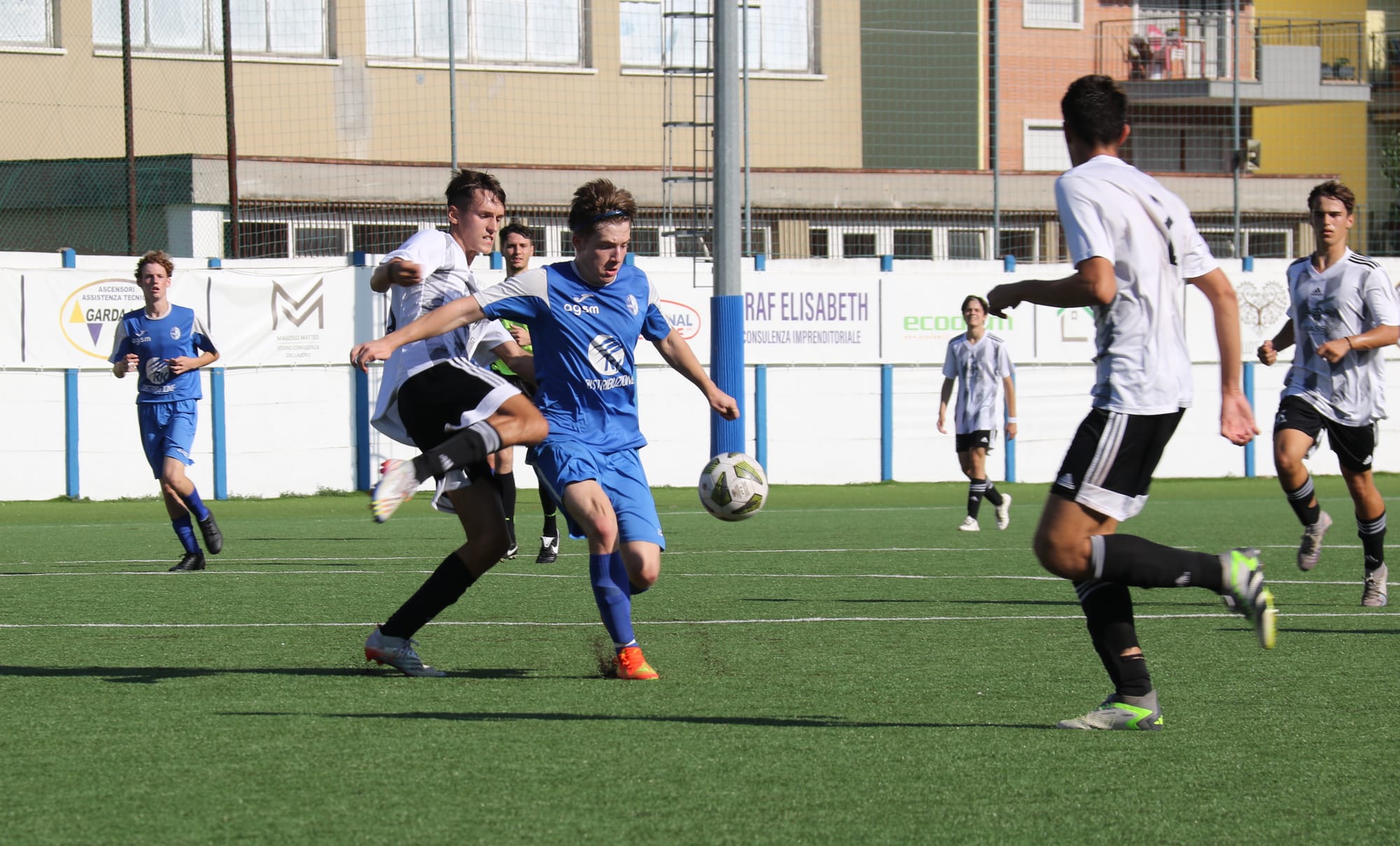 PIROTECNICO 3-3 PER LA PRIMA SQUADRA, PRIMO STOP PER GLI JUNIORES...