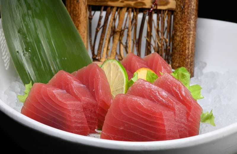 【 Sashimi Tonno 】12pz