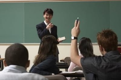 Los 5 mejores trucos para aprender a hablar inglés rápido.