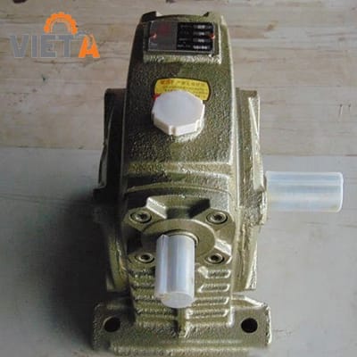 Hop giam toc truc vit HW