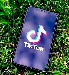 НАШ ТІК ТОК