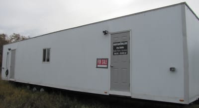          44&#039; X 10&#039; TRIPLE AXEL OFFICE / WORK SITE TRAILER FOR SALE BY PRIVATE TREATY image