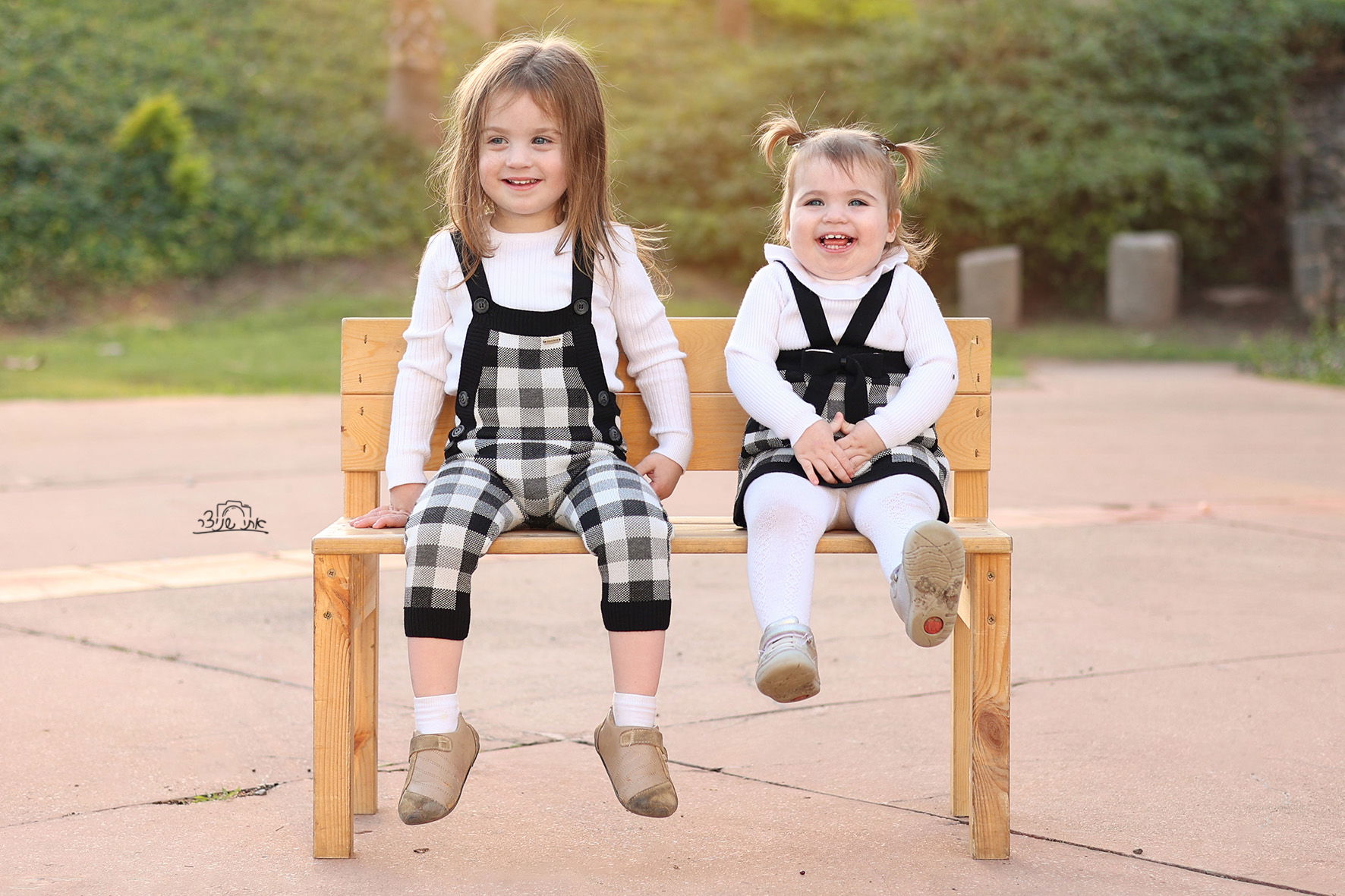 צילומי חלאקה משולבים בתמונות משפחתיות