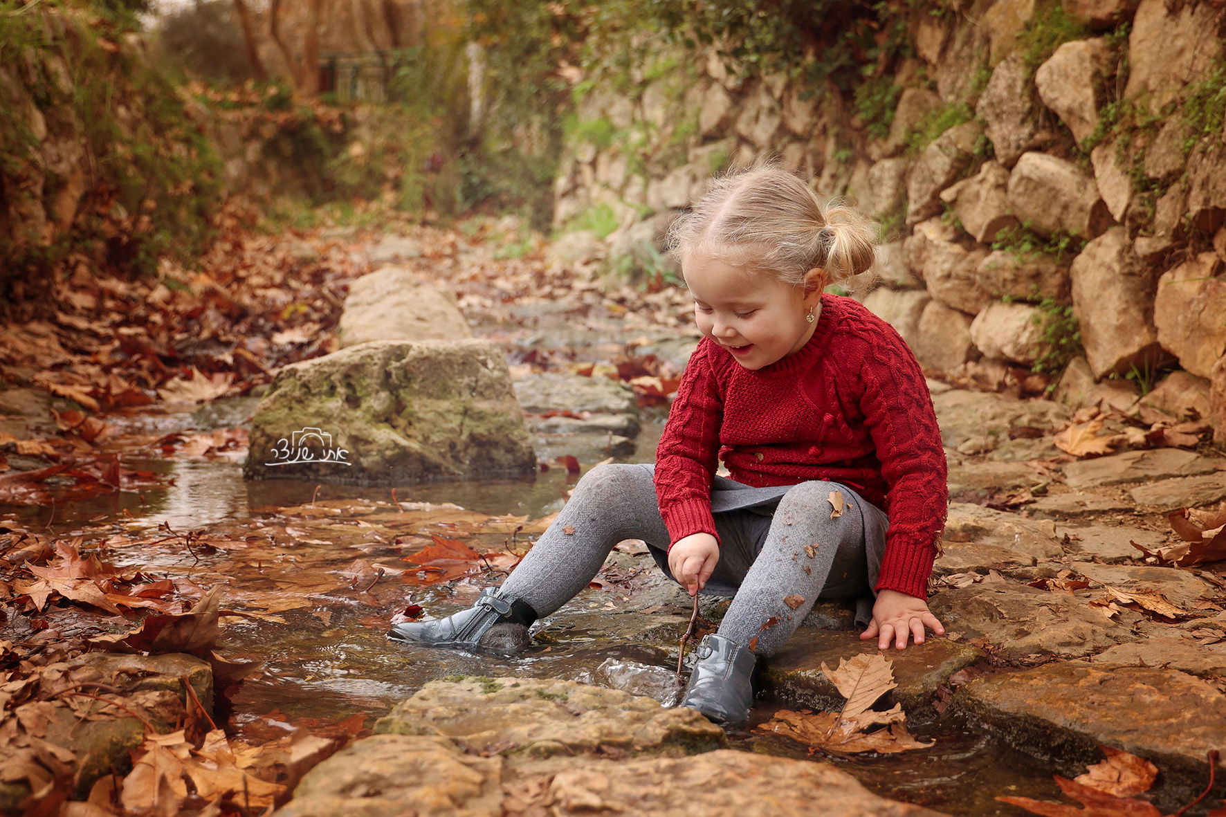 צחוק ושמחה והרבה אהבה