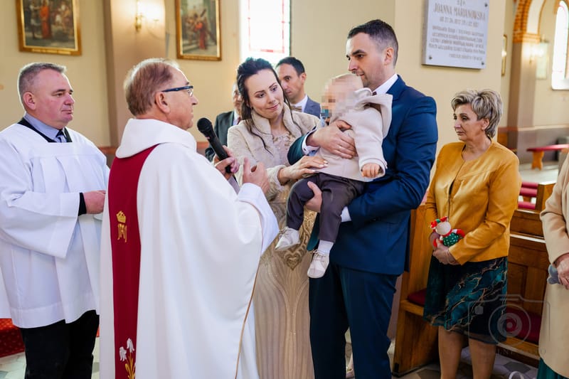 Fotoreportaż Chrztu i Komunii Świętej