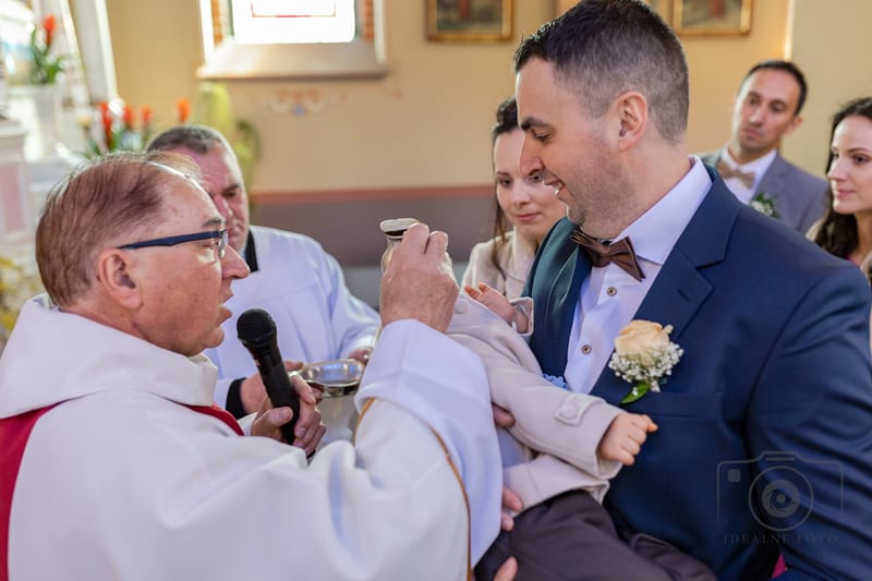 Fotoreportaż Chrztu i Komunii Świętej