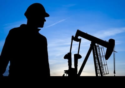 استخدام مهندس نفت؛ حقوق و درآمد این مهندسان