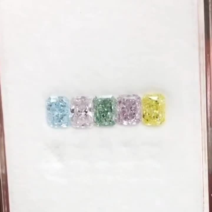 カラーダイヤモンド