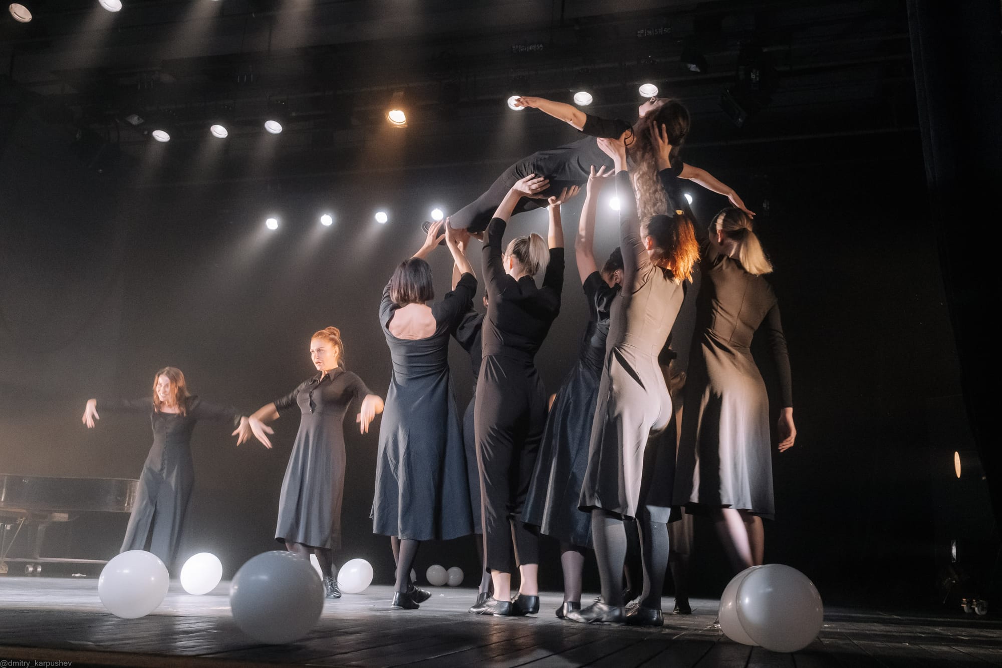 спектакль "Маленькие Женщины"