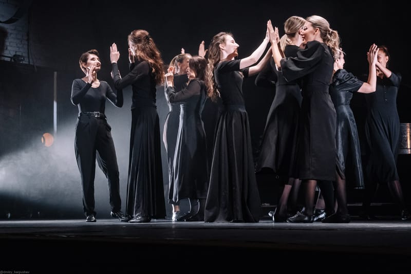 МХАТ им. Горького спектакль "Маленькие Женщины" режиссер Виталий Салтыков