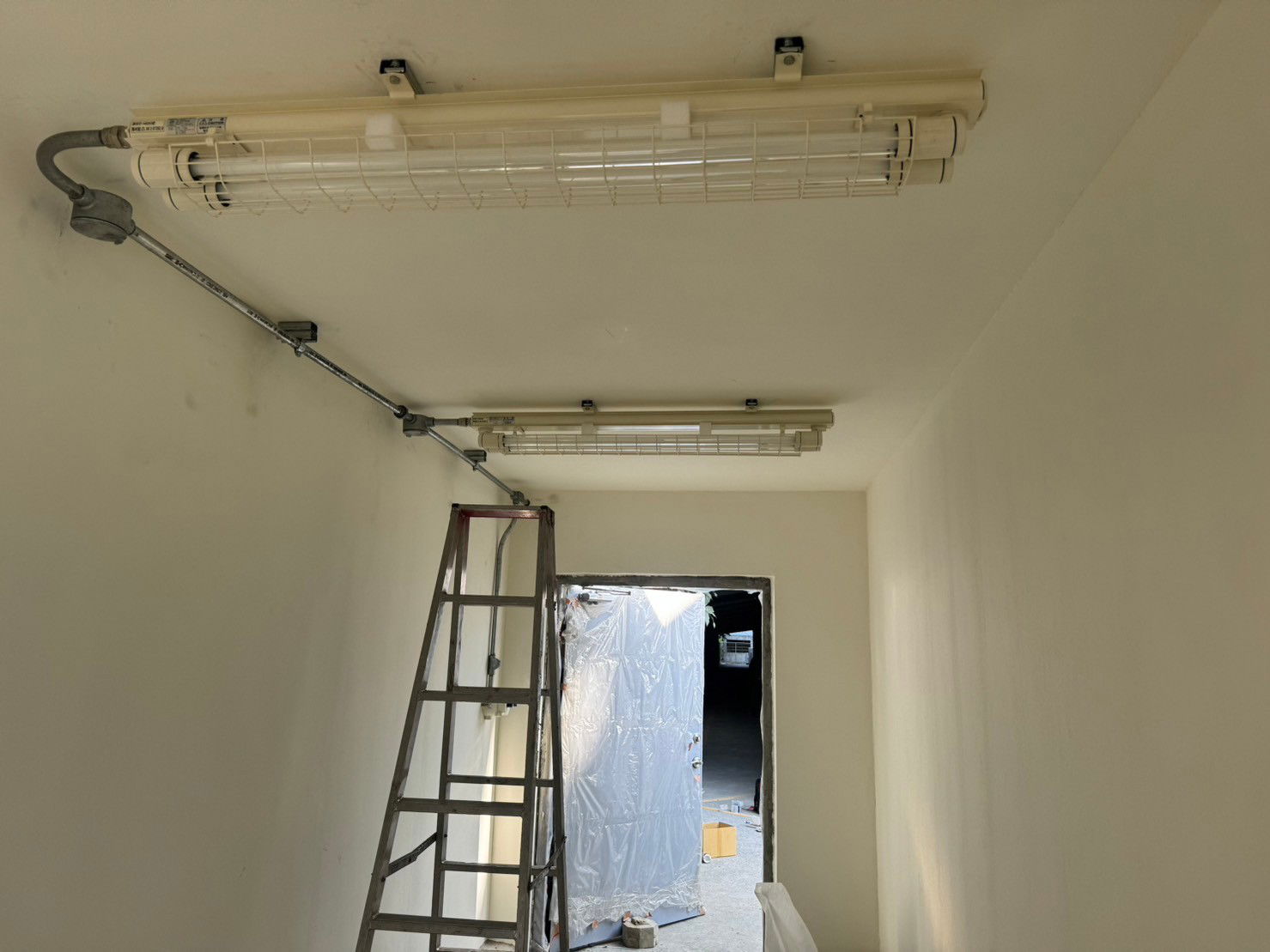 廠房整修暨外牆房水止漏工程