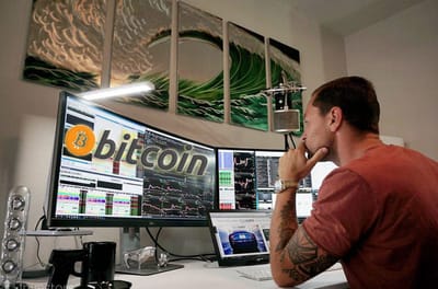 Vê chúng tôi image