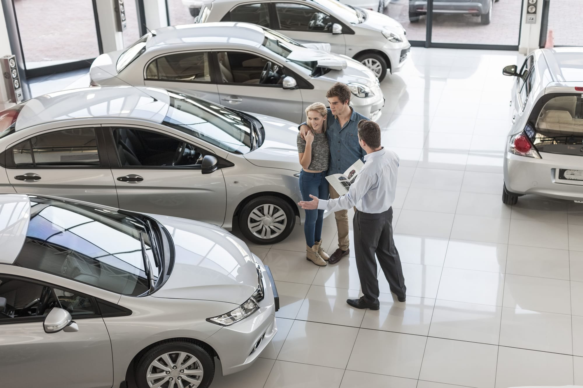 Vehicle Dealer Management