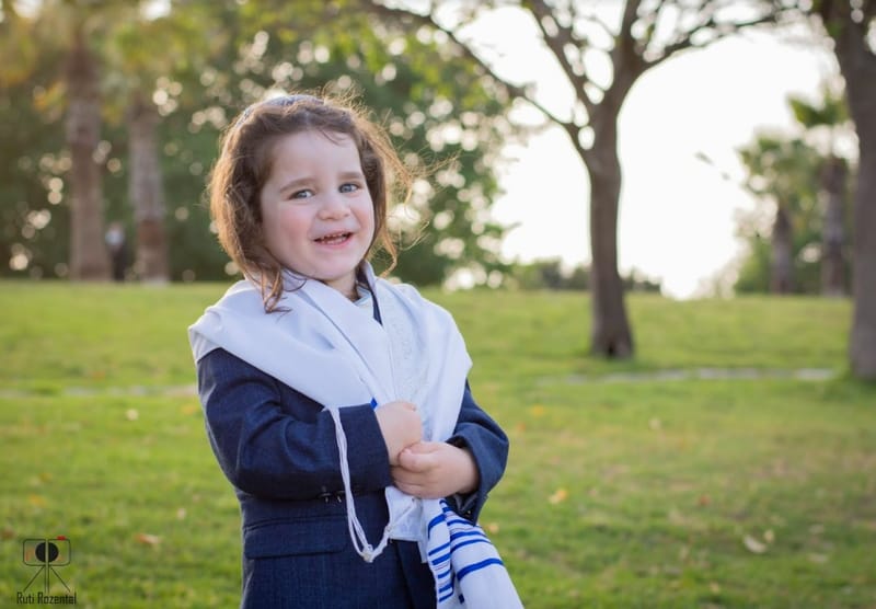 לצלם חלאקה זה אחד התחביבים שלי..... המתיקות הזו, הגיל הזה שהם כל כך אוהבים את התורה זה משהו שאסור לפספס וחייב להנציח!!!!!