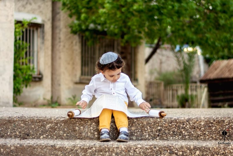 לצלם חלאקה זה אחד התחביבים שלי..... המתיקות הזו, הגיל הזה שהם כל כך אוהבים את התורה זה משהו שאסור לפספס וחייב להנציח!!!!!