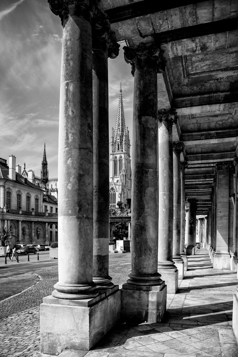 “Elégance des lignes architecturales”