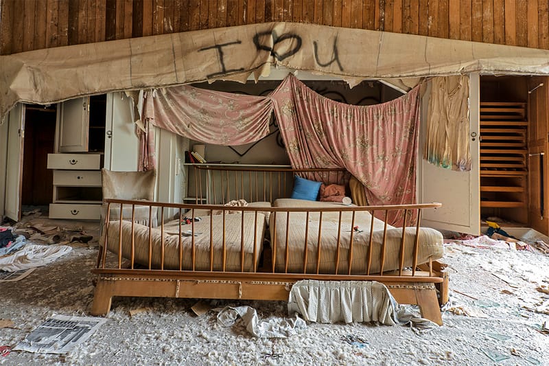 "De l'amour à la mort, il n'y a qu'un drap..."