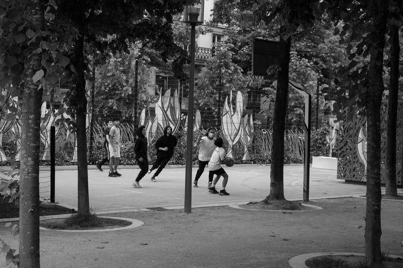 Paris en 39h, des rues et leurs personnages 