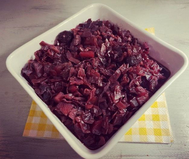 Red Cabbage, apple and cranberry
