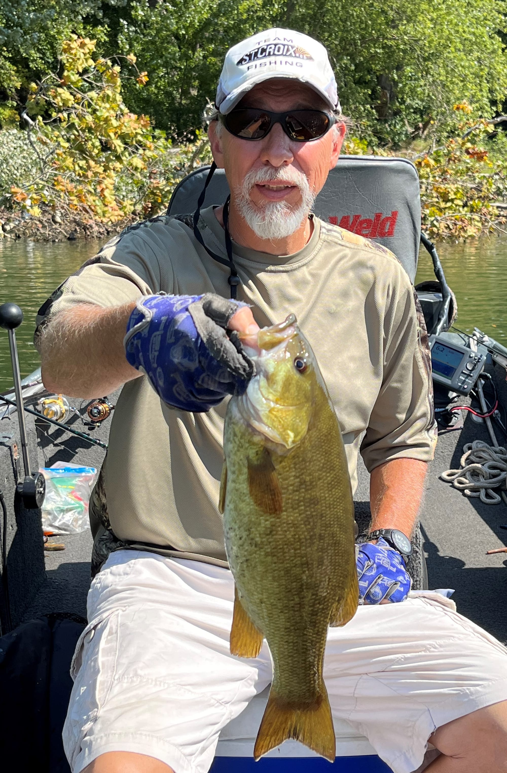 2lb 9oz upper Potomac Smallmouth