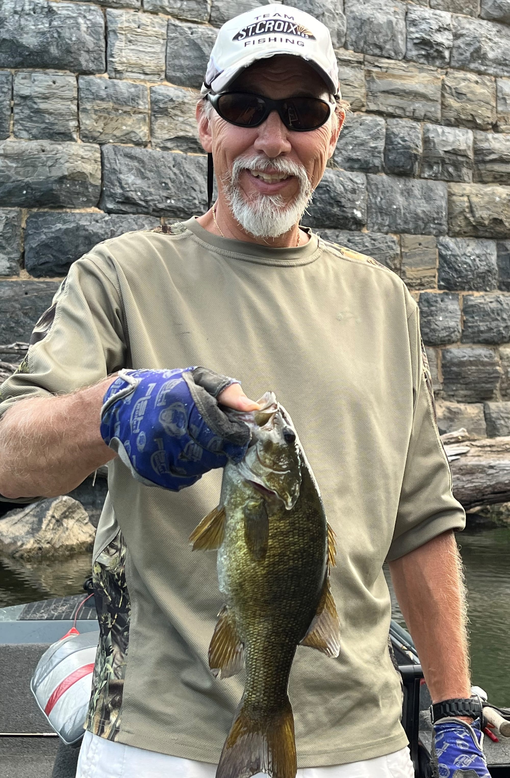 2lb 9oz upper Potomac Smallmouth